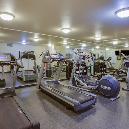 Staybridge Suites Corning By Ihg Экстерьер фото
