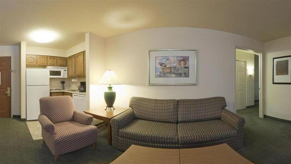 Staybridge Suites Corning By Ihg Экстерьер фото