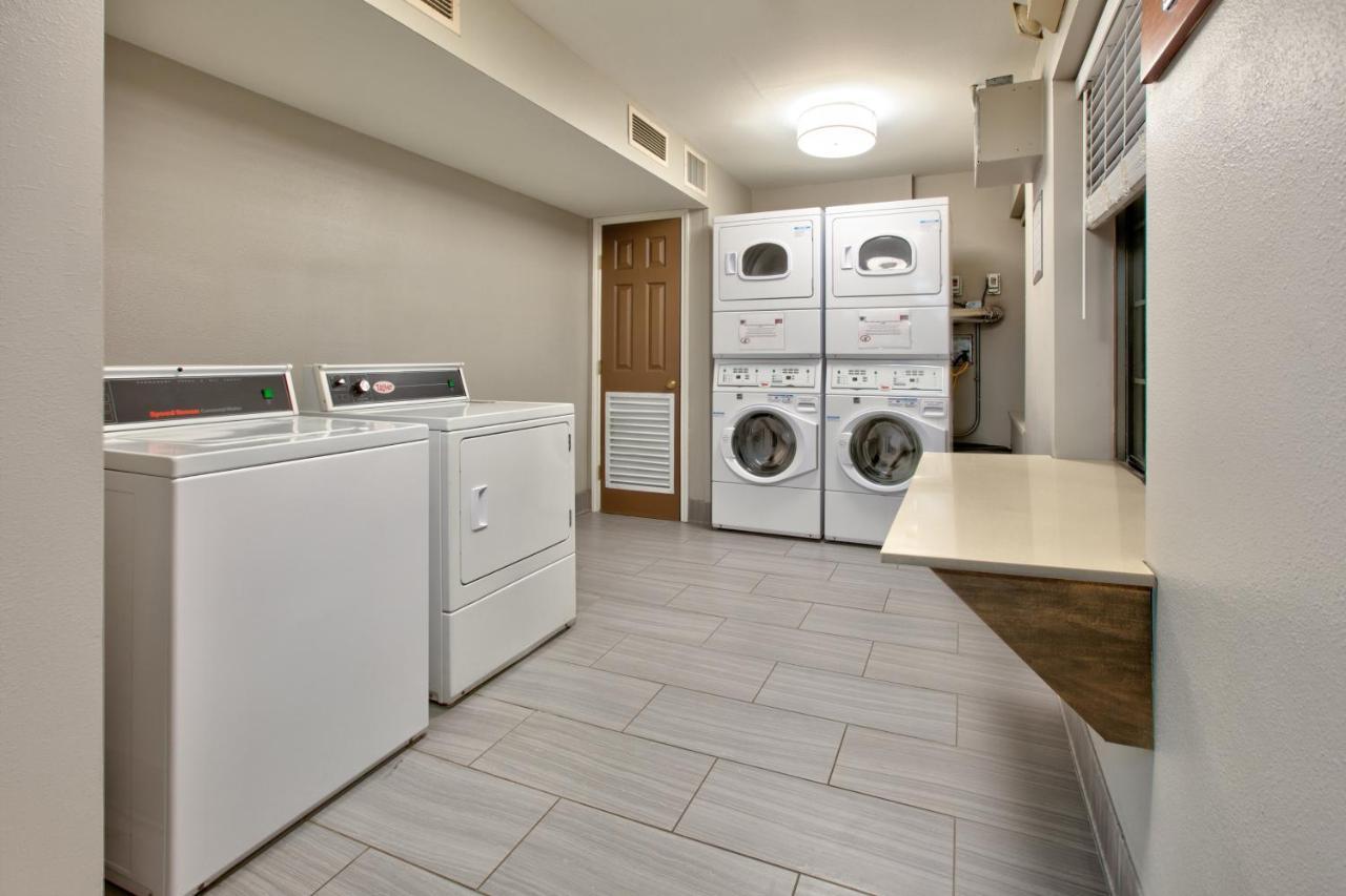 Staybridge Suites Corning By Ihg Экстерьер фото