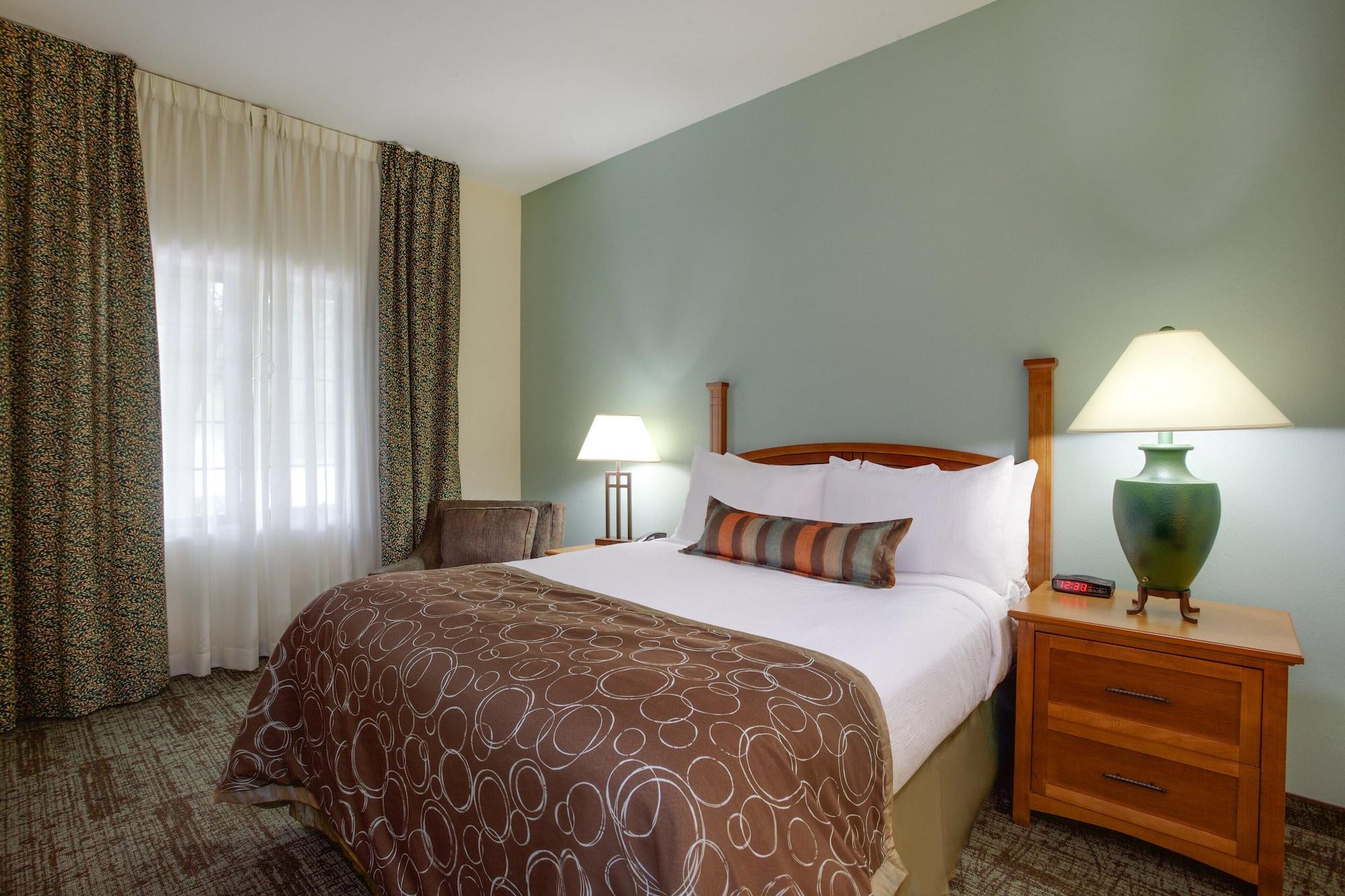 Staybridge Suites Corning By Ihg Экстерьер фото