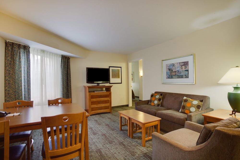 Staybridge Suites Corning By Ihg Экстерьер фото