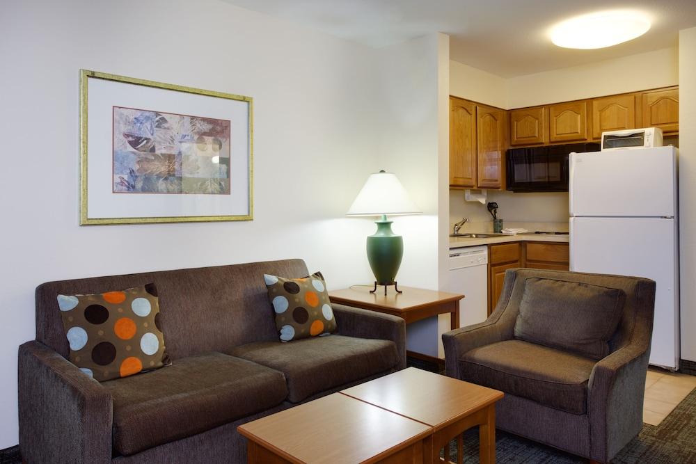 Staybridge Suites Corning By Ihg Экстерьер фото