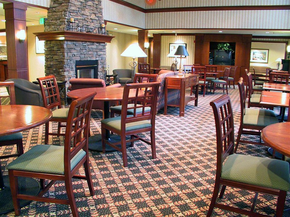 Staybridge Suites Corning By Ihg Ресторан фото